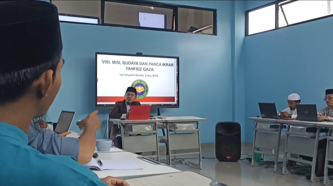 Pelatihan Muhaffizh dan Musyrif Baru di pesantren tahfidz gaza